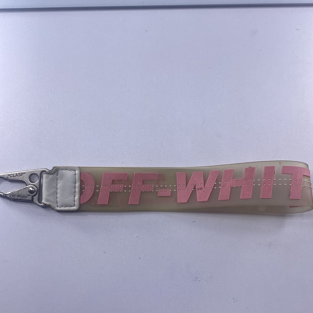 Off white keychain